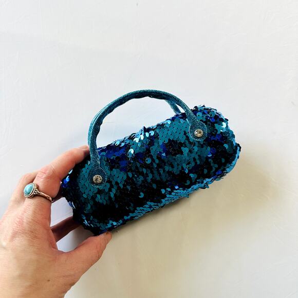 Justice Blue Sequin Kids Sunglass Case Purse - Picture 1 of 7